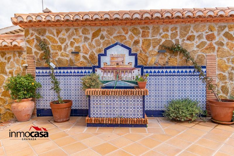 Foto 20eb0574-0afd-47b5-a2df-f46d607e53aa. Chalet villa turistica para alojamiento rural por habitaciones ideal para profesionales en Zubia (La)