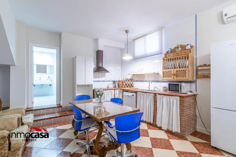 Foto 4fe20cb9-b5a4-426b-b44d-fefaa77ec123. Chalet villa turistica para alojamiento rural por habitaciones ideal para profesionales en Zubia (La)