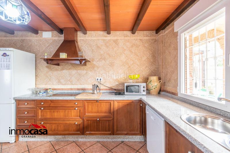Foto 9419b33f-8d18-4c2f-bd98-16ef8090ec3a. Chalet villa turistica para alojamiento rural por habitaciones ideal para profesionales en Zubia (La)