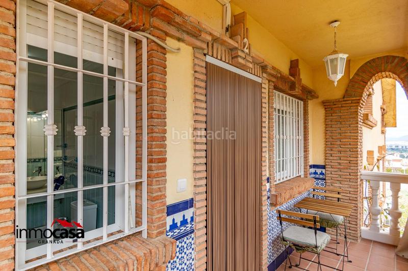 Foto a74aa801-8356-43b0-a525-e00e8ff41f26. Chalet villa turistica para alojamiento rural por habitaciones ideal para profesionales en Zubia (La)