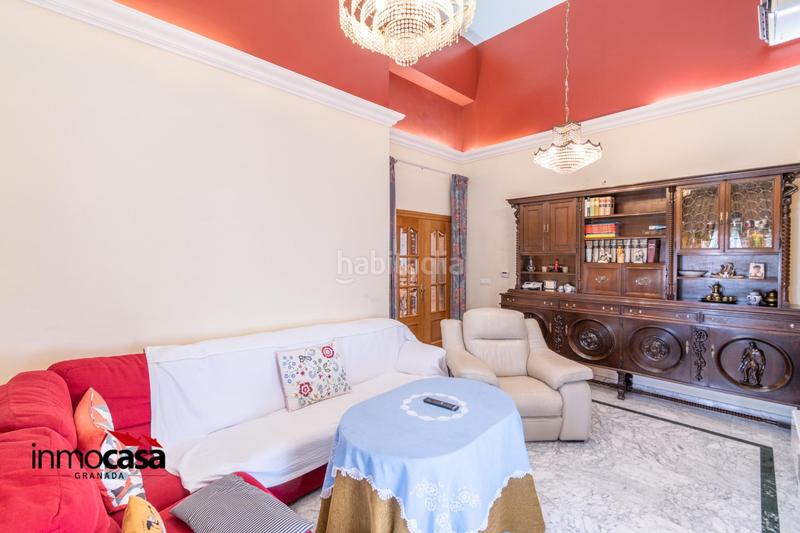 Foto cd0fef0c-2cb6-47f7-91b8-38fe8abcbff1. Chalet villa turistica para alojamiento rural por habitaciones ideal para profesionales en Zubia (La)