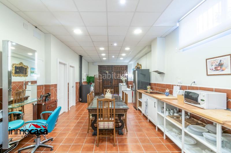 Foto da2653f8-d3c2-49a1-bcef-984f683fee6d. Chalet villa turistica para alojamiento rural por habitaciones ideal para profesionales en Zubia (La)