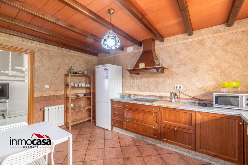 Foto e4e2bf87-3ae4-4f0c-8e9f-d5b28bd07218. Chalet villa turistica para alojamiento rural por habitaciones ideal para profesionales en Zubia (La)