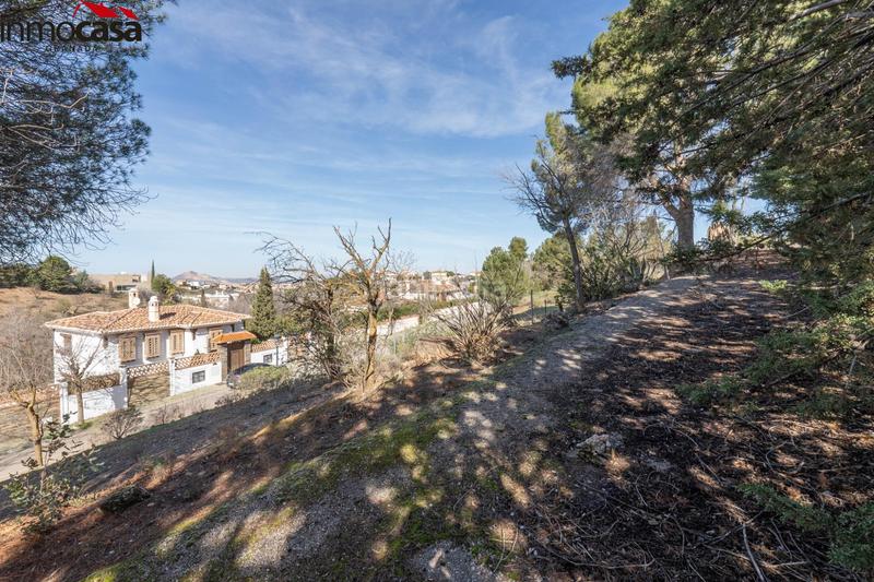 Foto 4864ba0f-aa2a-4cfe-9500-ca61345c04a6. Terreno residencial en Otura