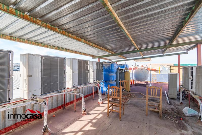 Foto 4c769b4d-de86-48a7-9950-61682f3b9644. Nau industrial amb calefacció a Ogíjares