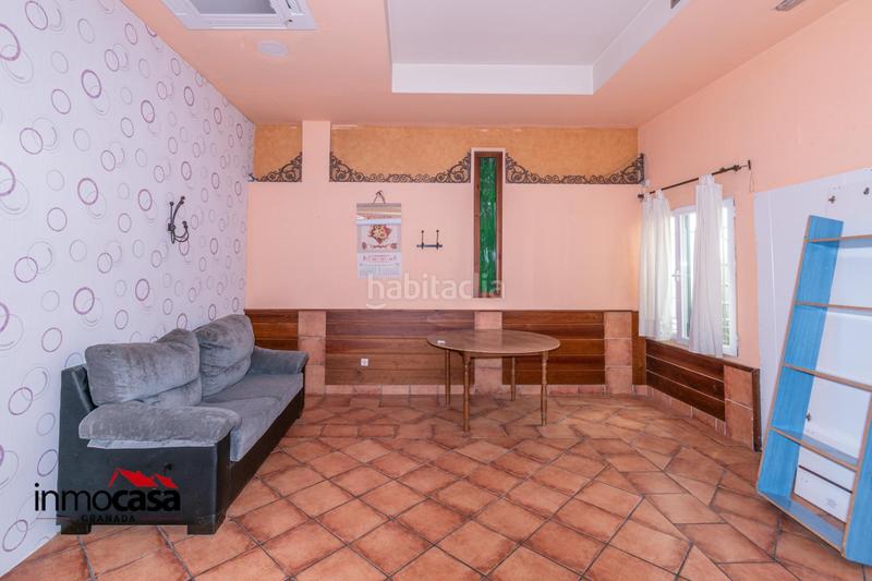 Foto b949ea0f-3adf-4494-b500-325c317ab074. Nau industrial amb calefacció a Ogíjares