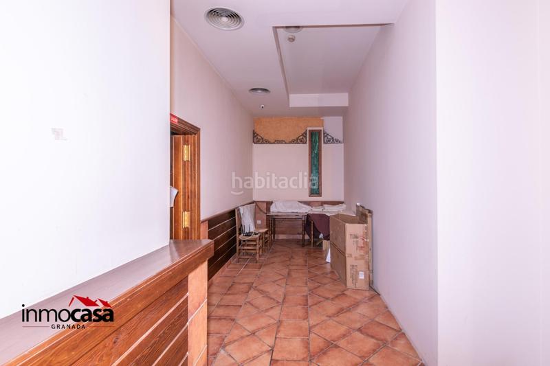 Foto edfbe34a-7808-44ca-8a88-7d5d20669596. Nau industrial amb calefacció a Ogíjares