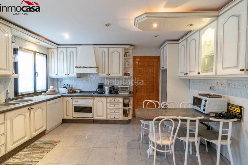 Foto 0cb9b9d0-a428-4e93-b941-00e90a6fa460. Chalet magnifica propiedad a la venta en los cortijos de ribiera!!!!!!!! en Atarfe