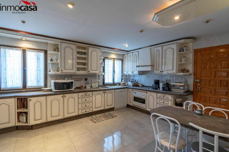 Foto 9ee0a9d2-2644-4121-8a5e-b978170274e5. Chalet magnifica propiedad a la venta en los cortijos de ribiera!!!!!!!! en Atarfe
