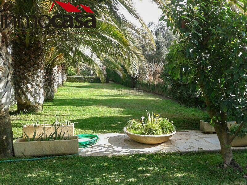 Foto beae9878-a9fd-40e9-8f77-7735a386e652. Chalet magnifica propiedad a la venta en los cortijos de ribiera!!!!!!!! en Atarfe