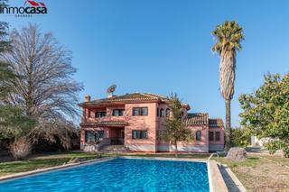 Chalet en Atarfe. Magnifica propiedad a la venta en los cortijos de ribiera!!!!!!!