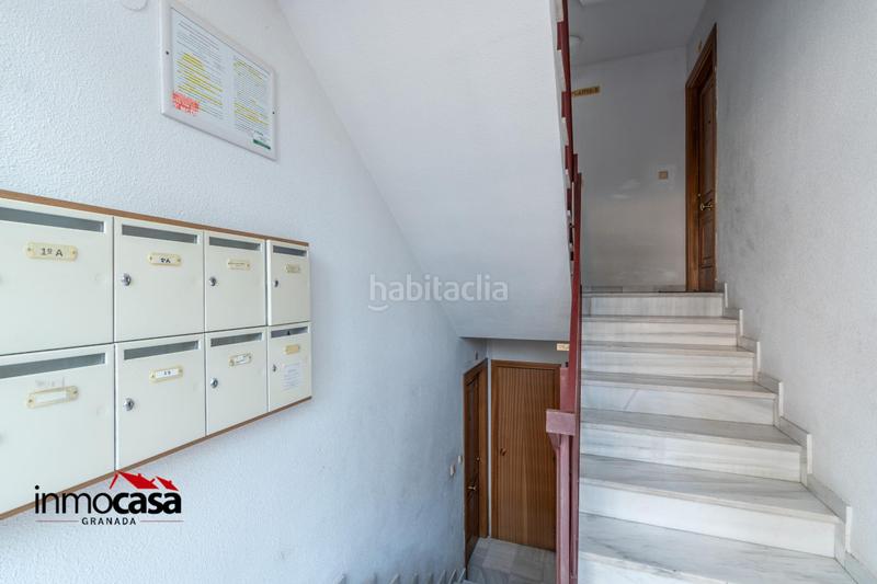 Foto 15f19cf7-b05b-436b-bfbb-5ba50198ce1a. Piso gran terraza, patio y luz natural en la zona más tranquila de cenes en Cenes de la Vega