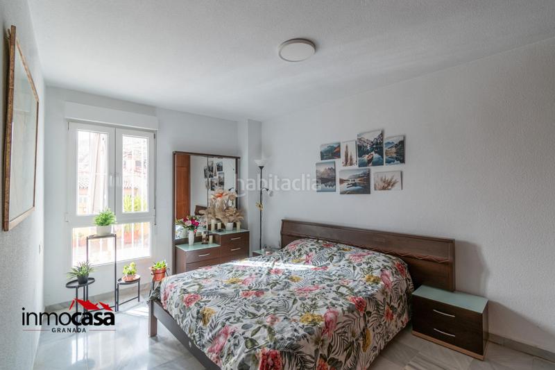 Foto 192badd5-c1f7-43a2-9089-988d97067a05. Piso gran terraza, patio y luz natural en la zona más tranquila de cenes en Cenes de la Vega
