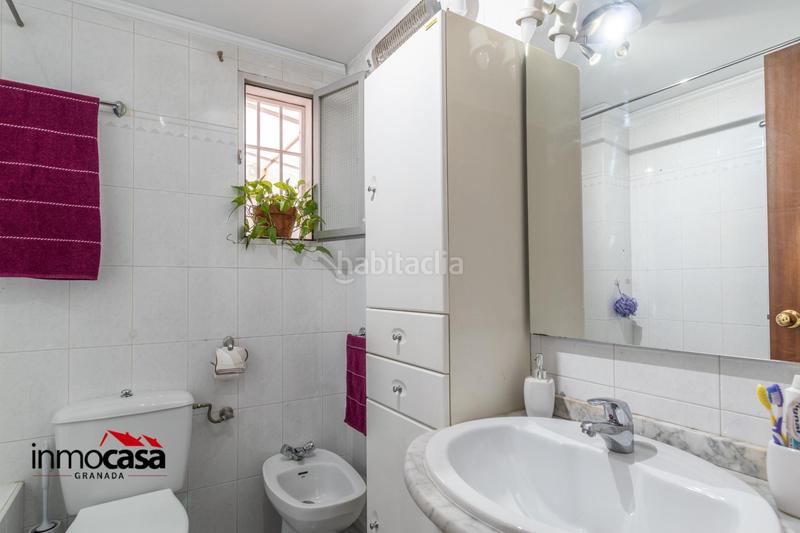 Foto 47b12ed5-129b-4228-9cfa-04c7e09a2c32. Piso gran terraza, patio y luz natural en la zona más tranquila de cenes en Cenes de la Vega