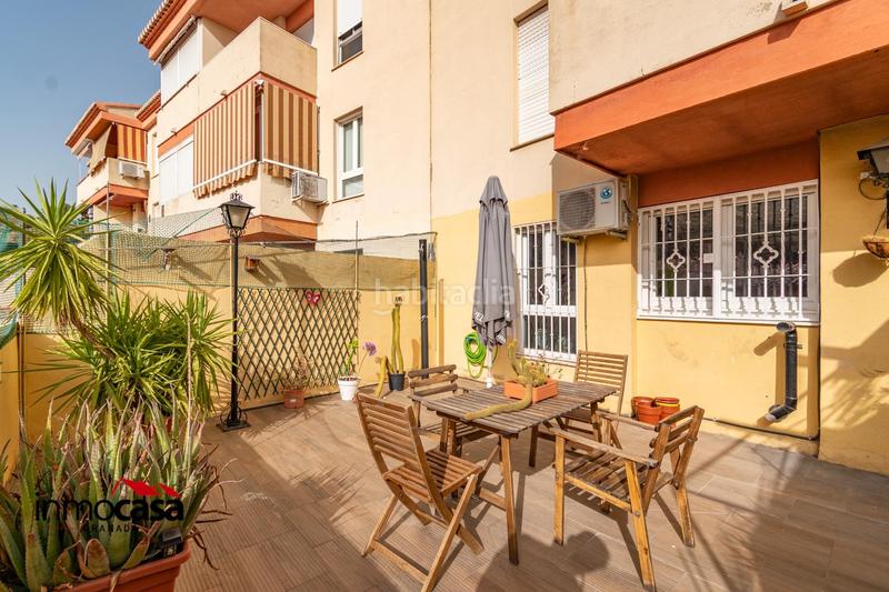 Foto 7dd4af64-2186-42c4-a9f9-c0115dc26635. Piso gran terraza, patio y luz natural en la zona más tranquila de cenes en Cenes de la Vega