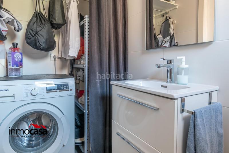 Foto 4e6520a0-5de8-48e7-b0bb-c9674004ae45. Semi detached house with parking in Avda. De los Ogíjares Armilla