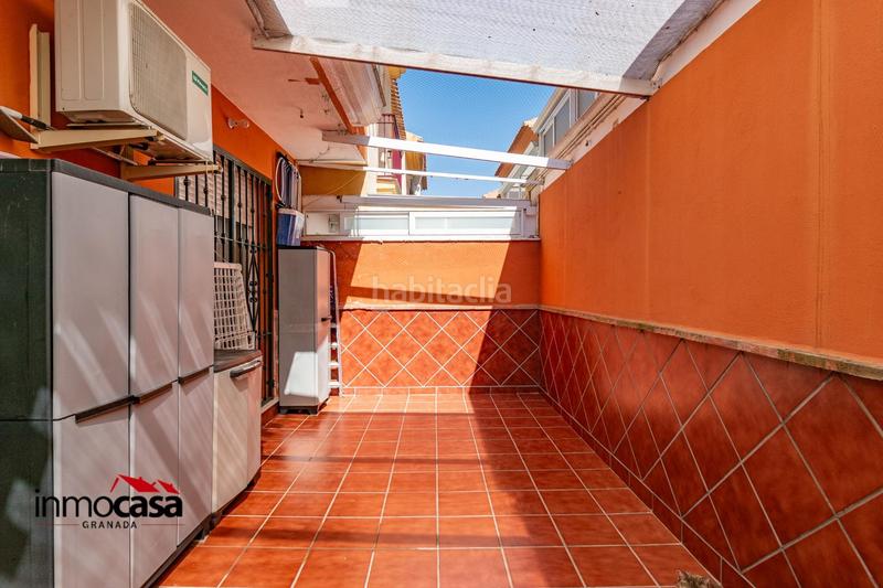 Foto 805014f4-67a1-47b3-bdf1-cf3eaa4f21c9. Semi detached house with parking in Avda. De los Ogíjares Armilla