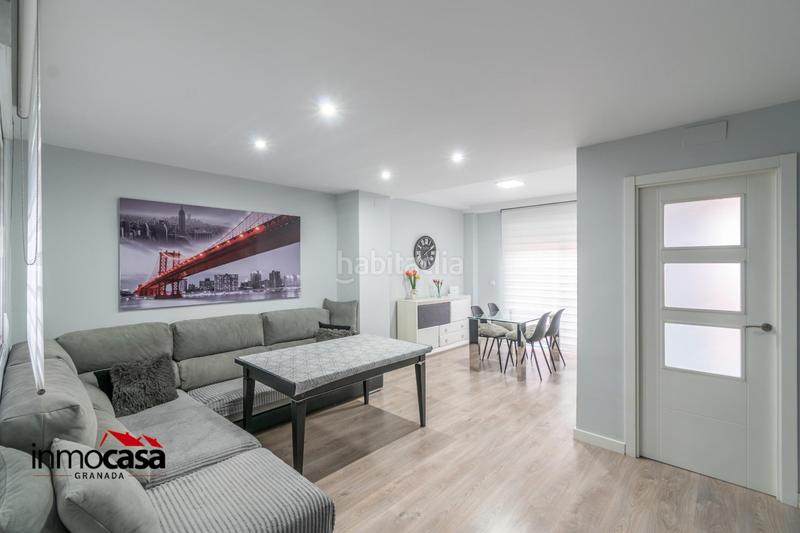 Foto 80d2d51b-27b1-4d81-930c-3c01d02768a8. Semi detached house with parking in Avda. De los Ogíjares Armilla