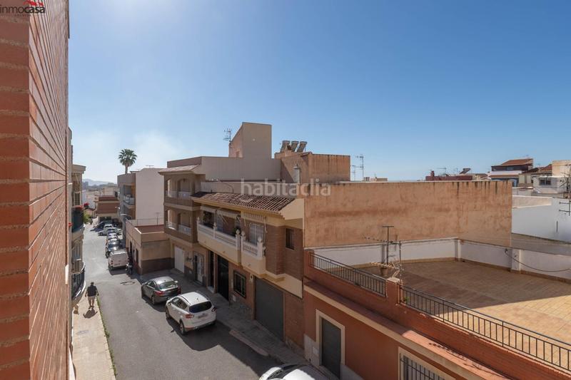 Foto e1c5a8e5-22ef-479a-8725-0552ab19f13f. Alquiler piso 600 euros, comunidad incluida, dos dormitorios, amueblado y con garaje. en Motril