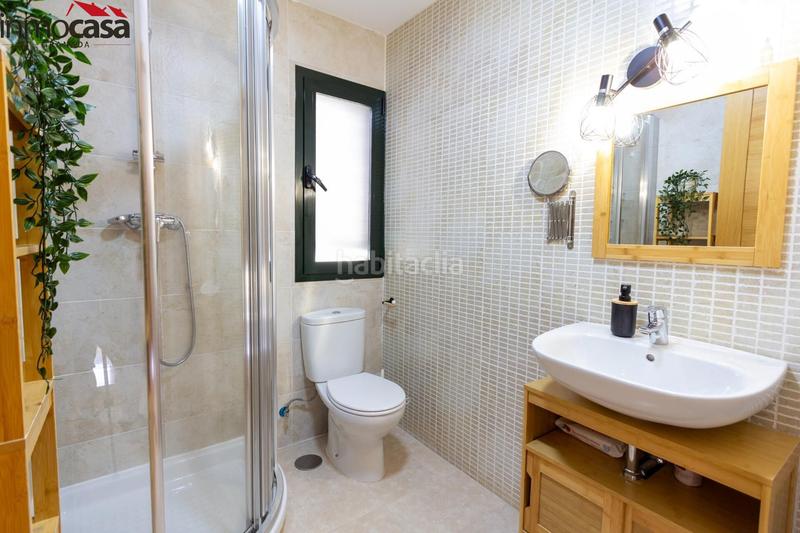 Foto 4a0f949f-89e9-42c0-be00-c52c60b37463. Casa pareada  con garaje doble y piscina en las gabias en Gabias (Las)