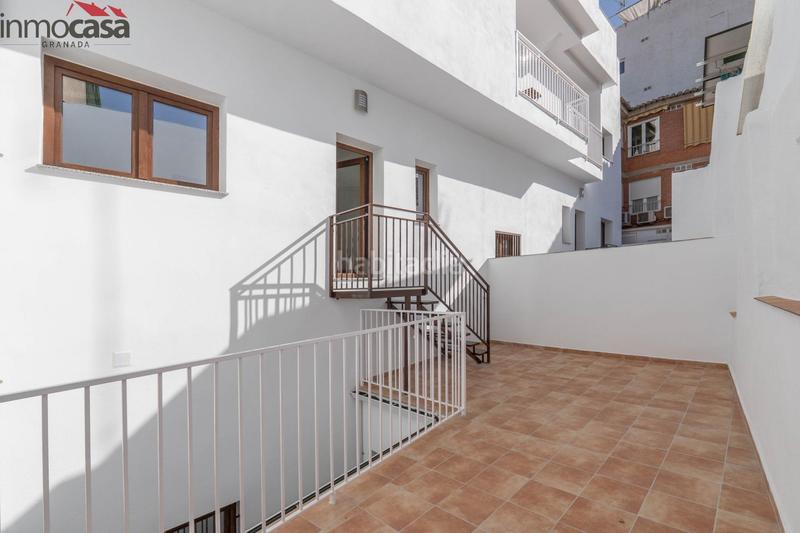 Foto aa566e77-9d4d-4a7a-a4cd-8e4934b4f038. Piso en calle cristo de la yedra 34 pisos 1 y 2 dormitorios a estrenar centro en Granada