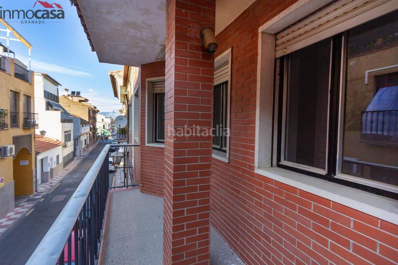 Foto 46bf5cc6-79d2-4908-a782-0a10a95a40f1. Casa  de 6 dormitorios con local y terraza de 100 m2 en Armilla