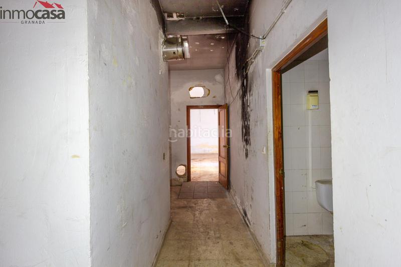 Foto a1ebdb7c-0dbb-4b72-b4b9-c416dfe2c7bf. Casa  de 6 dormitorios con local y terraza de 100 m2 en Armilla