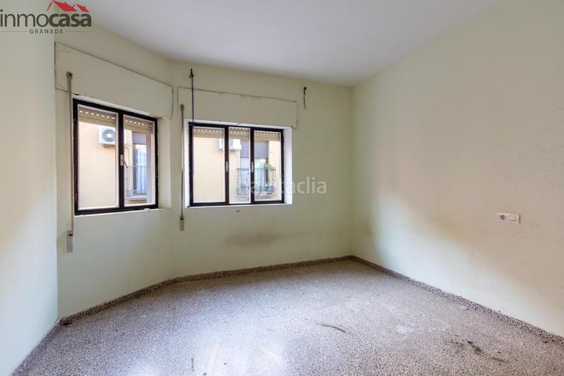 Foto fdb4aa96-54a5-4a7d-a58e-0d2af7c4b4d1. Casa  de 6 dormitorios con local y terraza de 100 m2 en Armilla
