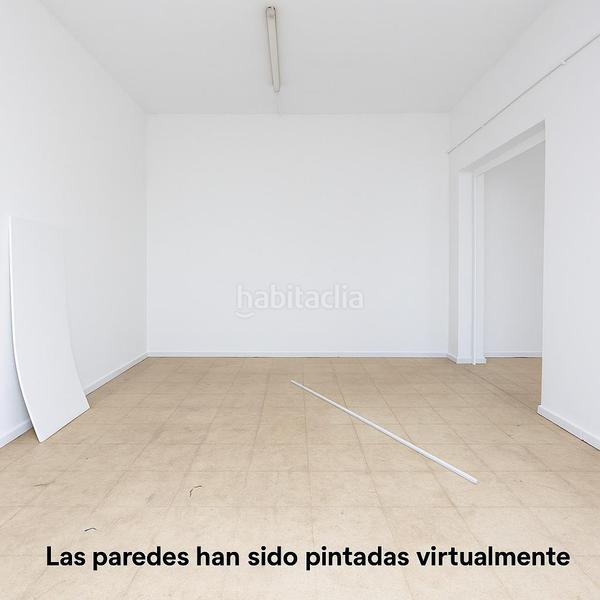 Foto f3aa4882-0cca-45f4-a69e-6bff44e68aaf. Maison dans calle málaga 6 dans San Antón Armilla