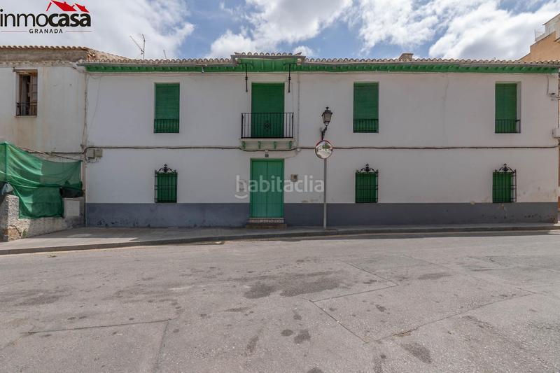 Foto 93144f49-426a-4b75-beda-f208578d6d91. Casa pareada chalet pareado para reformar en la zubia!!! en Zubia (La)