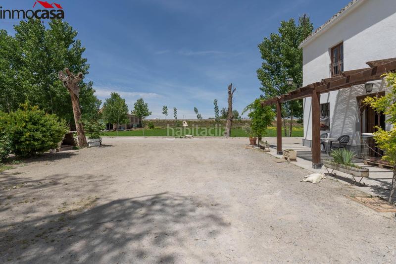 Foto b01ad28e-1f83-4930-bfeb-c3f701a4a89b. Chalet increíble oportunidad! cortijo en venta en vega de granada, ! en Santa Fe