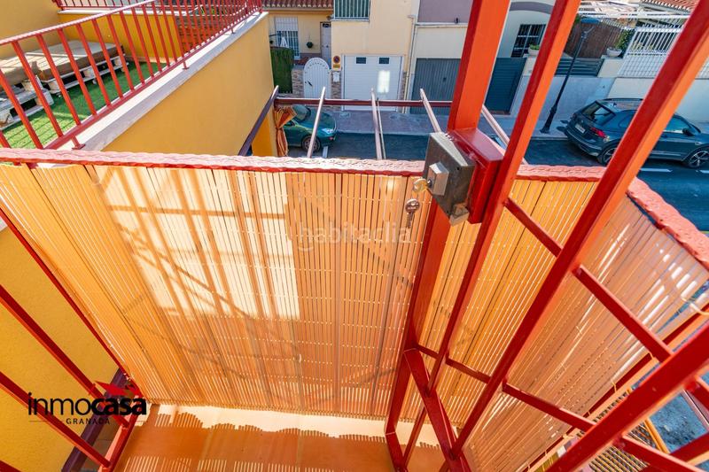 Foto 661594d1-5f09-4b53-88f4-2bb7e0bc5708. Casa pareada bienvenido a tu nuevo hogar! en Pulianas