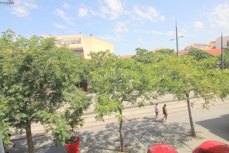 Foto 086726c3-29e5-4131-84f1-b2fd73042173. Alquiler piso pleno centro , junto ayuntamiento, metropolitano, todos los servicios... en Armilla