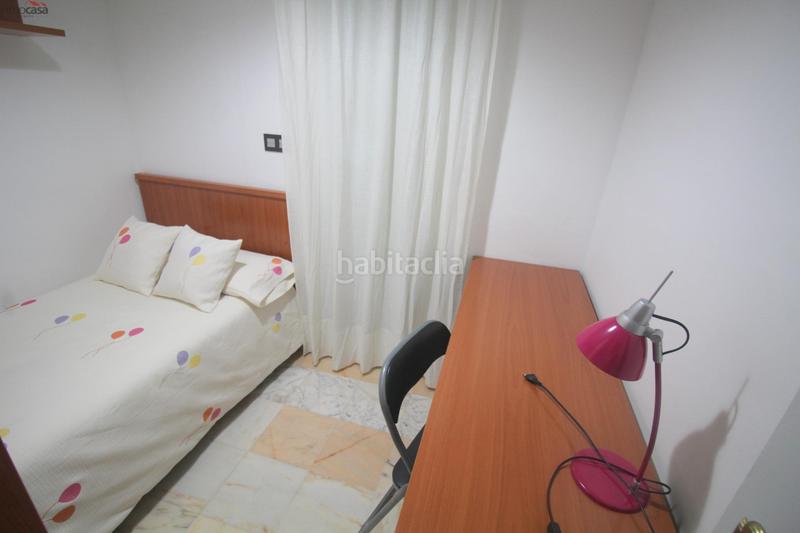 Foto 4c36153c-22c5-46e9-a06c-80dadb82cf33. Alquiler piso pleno centro , junto ayuntamiento, metropolitano, todos los servicios... en Armilla