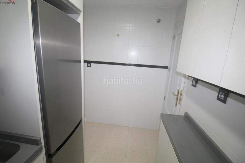 Foto 65faef89-83f6-4673-8d75-fc9c88d8a5e4. Alquiler piso pleno centro , junto ayuntamiento, metropolitano, todos los servicios... en Armilla