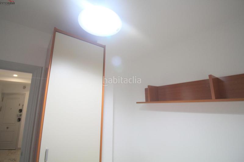 Foto c3ef7437-729a-4cd7-8234-d8ef33936c46. Alquiler piso pleno centro , junto ayuntamiento, metropolitano, todos los servicios... en Armilla