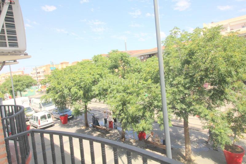 Foto cc9e3cf1-7eb2-433f-ab4a-93c46f977c79. Alquiler piso pleno centro , junto ayuntamiento, metropolitano, todos los servicios... en Armilla