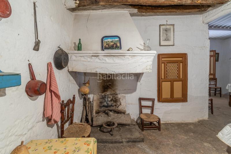 Foto a6cc92d7-4a84-4fd2-ac8f-add6915b7b00. Masía casita de pueblo ideal para inversión en Válor