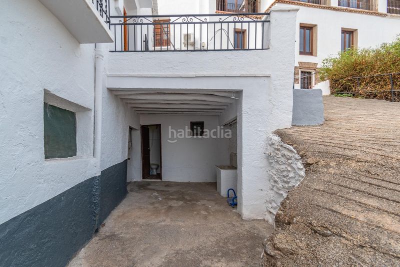 Foto e4f3ee05-5663-434e-9718-ad15d01dbf66. Masia a Válor