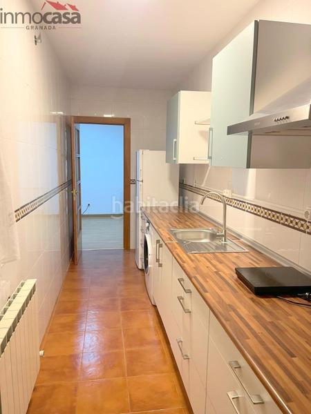 Foto 4abea0bc-652f-4993-9c55-fcef646ee64d. Alquiler piso 700 euros, junto ayuntamiento , 2 dormitorios, plaza de garaje y trastero opcional cien euros 100 en Armilla