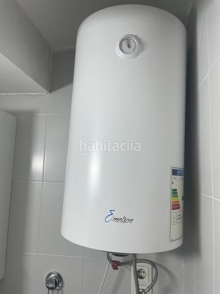 Foto 47d839c9-481b-48e2-b2d9-a1435a4805e8. Estudi amb calefacció a Centro - Sagrario Granada