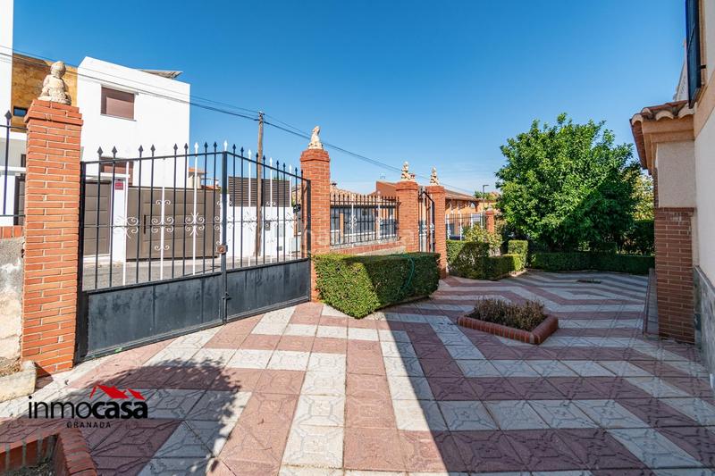 Foto 1c4688dd-ac7b-4895-b679-8e100d875a5a. Chalet  en urbanizacion nueva otura!!!!!!! en Villa de Otura