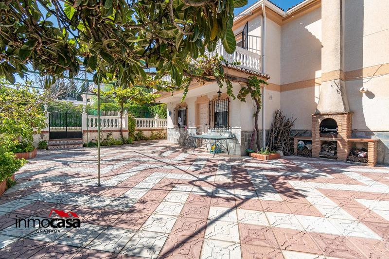 Foto 3669550a-5d42-4cca-a542-343b254628f0. Chalet  en urbanizacion nueva otura!!!!!!! en Villa de Otura