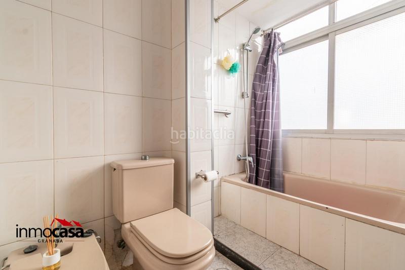Foto cbcef759-340e-4bac-a28c-2316b1cf3d54. Flat in Barrio de Zaidín Granada