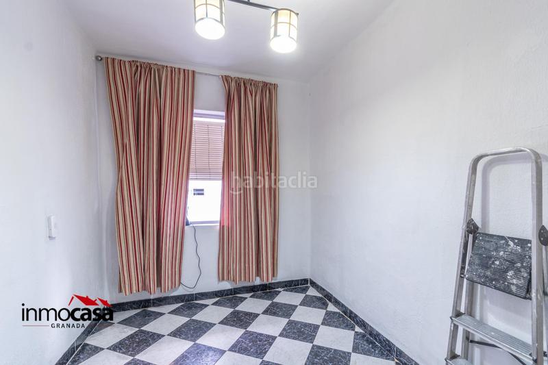Foto d4d91d1b-6e71-40d8-9b39-706591872f1d. Flat in Barrio de Zaidín Granada