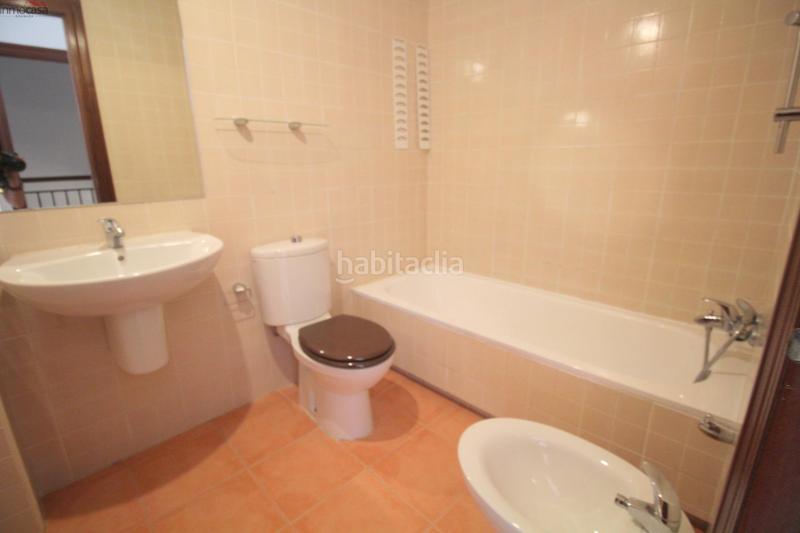 Foto 8d95930c-7da6-457c-a8af-e1b1787cfef0. Miete reihenhaus mit heizung parking in Avda. De los Ogíjares Armilla