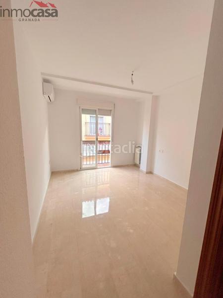 Foto d8135646-ee40-4529-8eaf-8aa90246c359. Miete reihenhaus mit heizung parking in Avda. De los Ogíjares Armilla