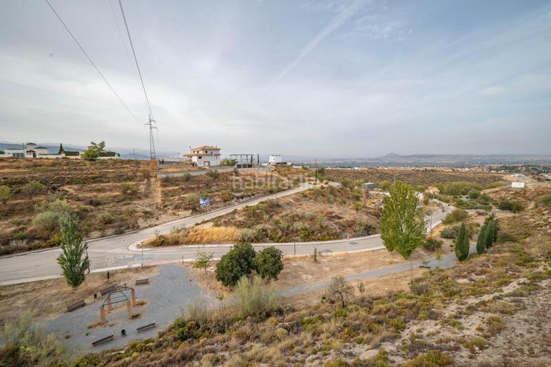 Foto a21cf3c1-e41c-4586-b677-bae6b1867ea2. Residential plot in Altos de la Zubia Zubia (La)