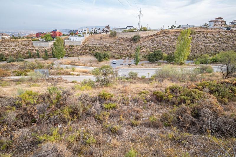 Foto f40c8fed-b478-467e-9809-96625e4b5266. Residential plot in Altos de la Zubia Zubia (La)