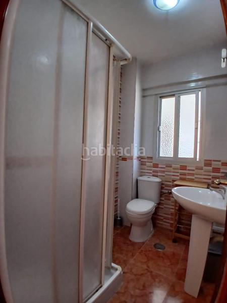 Foto bd636477-b671-4e35-b1d5-a8091fc6d6d1. Lloguer pis a Barrio de Zaidín Granada